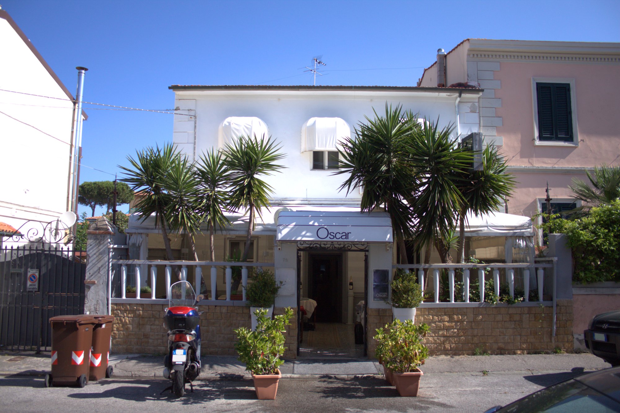 Esterno